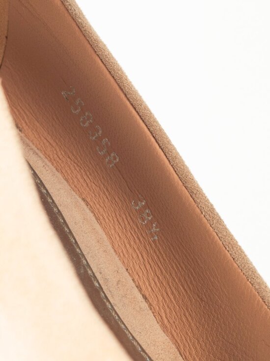 Gucci Sable Kid Scamosciato Platform Pumps - Picture 10 of 11